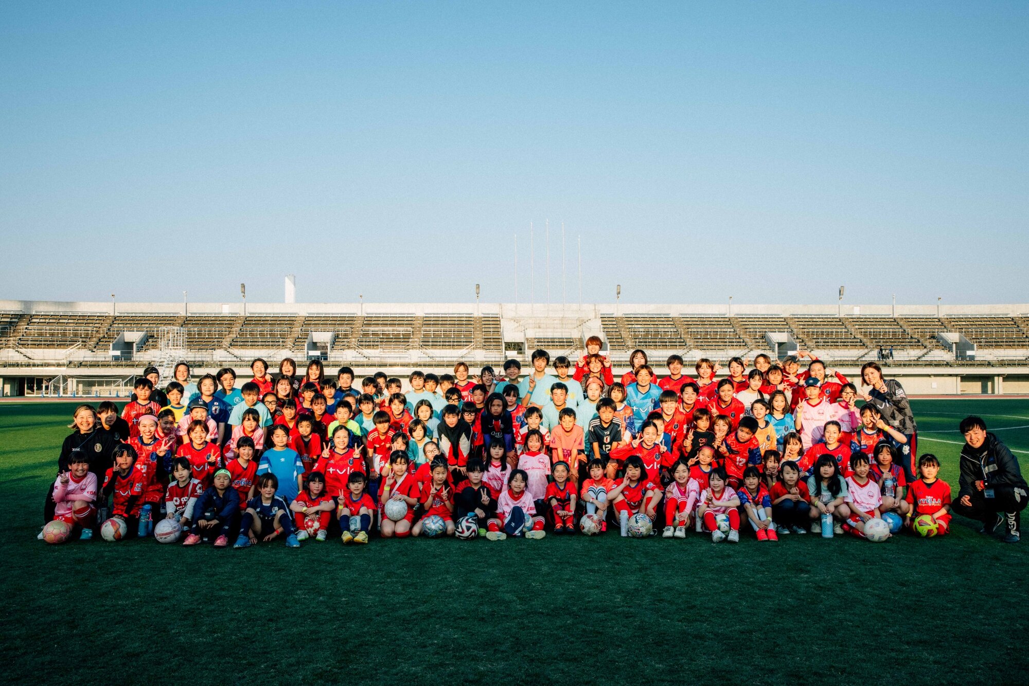 3/22マイ仙台戦にて「プロサッカー選手と同じ夢のピッチへ！」試合後サッカー教室を開催！